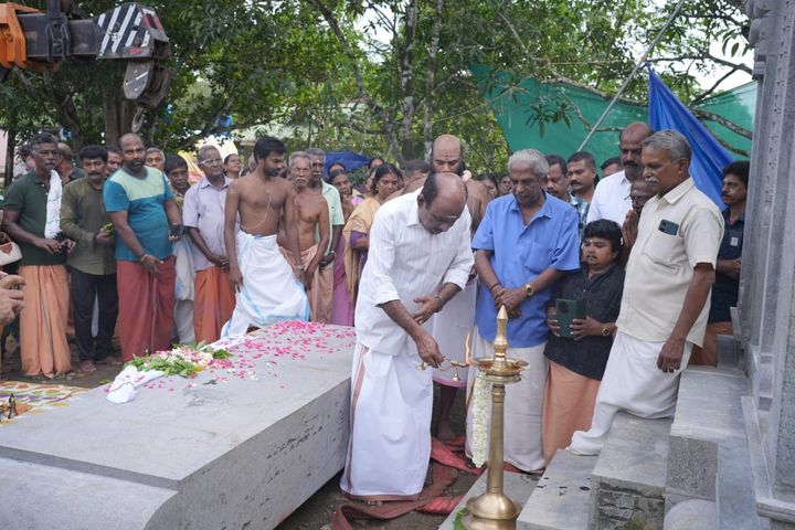 ധ്രുവപുരം ഗുരുദേവക്ഷേത്രത്തിന് ശിലാ മേൽക്കൂര