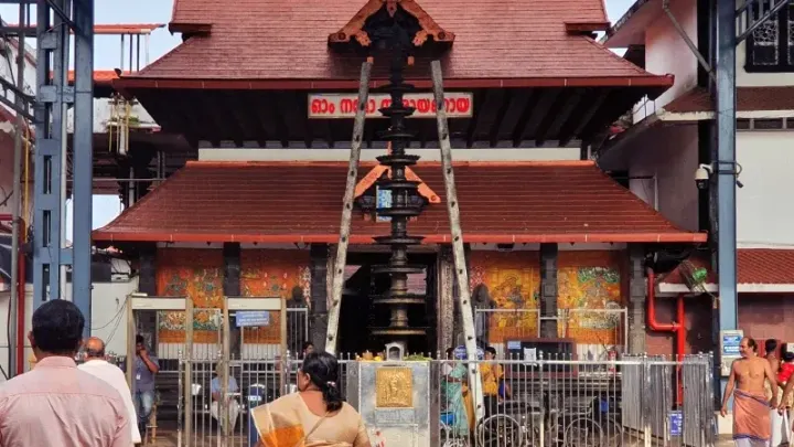 43 വർഷമായി വാർഷിക പരിശോധന നടന്നില്ലെന്ന് ഓഡിറ്റ് റിപ്പോർട്ട്; ഗുരുവായൂർ ദേവസ്വത്തിനെതിരെ ഹൈക്കോടതിയുടെ രൂക്ഷ വിമർശനം