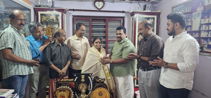 വൈക്കം വിജയലക്ഷ്മിയെ ആദരിച്ചു