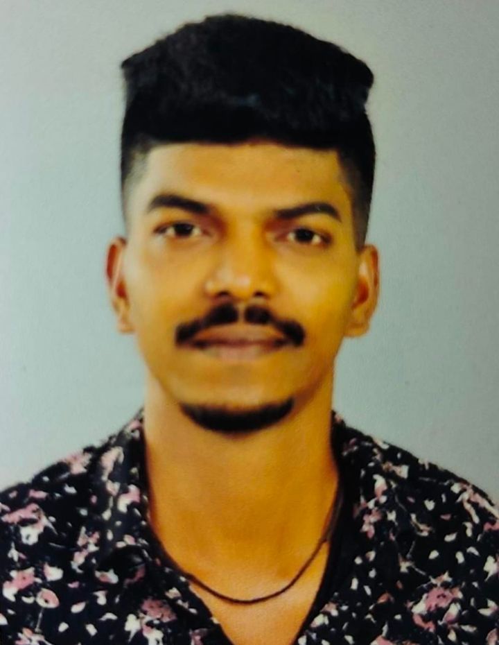 കോട്ടയത്ത് തിരുവഞ്ചൂരിൽ ഒഴുകിപ്പോയ വാട്ടർ ടാങ്ക് എടുക്കാൻ വെള്ളക്കെട്ടിലിറങ്ങിയ യുവാവ് മുങ്ങി മരിച്ചു
