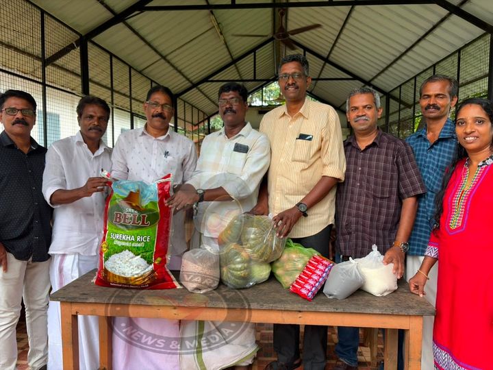 കെ.എസ്.ടി.എ ദുരിതാശ്വാസ ക്യാമ്പുകളിൽ അവശ്യസാധനങ്ങളെത്തിച്ചു