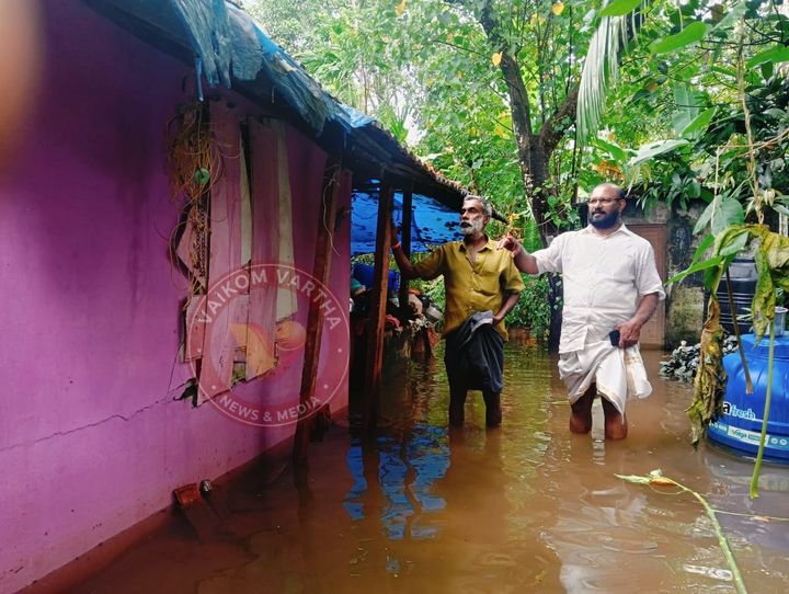 ഉദയനാപുരത്ത് മഴക്കെടുതി രൂക്ഷം: പ്രത്യേക പരിഗണന ആവശ്യപ്പെട്ട് പഞ്ചായത്ത് പ്രസിഡന്റ്