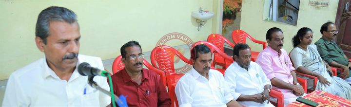 തൊഴിലാളി പ്രസ്ഥാനങ്ങളുടെ മുൻനിരയിൽ നിന്ന്  ശക്തമായ പോരാടിയ നേതാവായിരുന്നു കെ. പി. പ്രഭാകരന്‍: അഡ്വ. വി.കെ. സന്തോഷ്‌കുമാര്‍