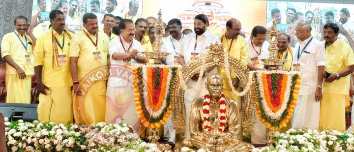 ഗുരുദേവ ദർശനങ്ങളുടെ അന്തസന്ത മനുഷ്യത്വം: രമേശ് ചെന്നിത്തല