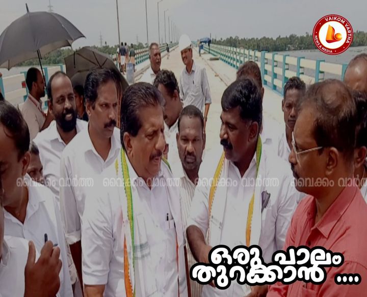 നേരേകടവ് - മാക്കേകടവ് പാലം ഉദ്ഘാടനം വൈകും: നിർമ്മാണം ഒക്ടോബർ 15-ഓടെ പൂർത്തിയാകും