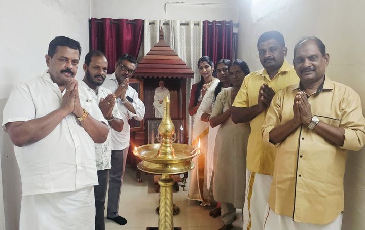 ആഗോള ദൈവദശകം ആലാപനം: തലയോലപ്പറമ്പ് യൂണിയൻ