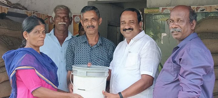കോലത്താർ പാടശേഖരത്തെ വിത്ത് വിതരണ ഉദ്ഘാടനം നടത്തി