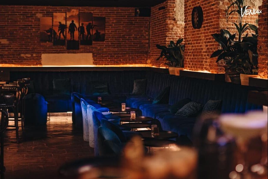 Bunker Cocktail Bar, el local en Madrid para un cumpleaños con cócteles de otro nivel.