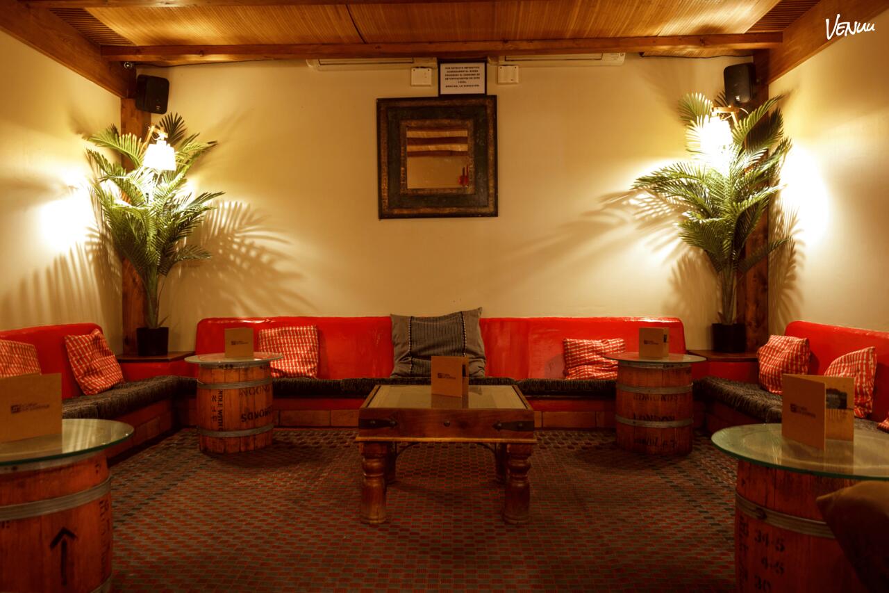 Café La Palma - The Chill Out, un sitio con flow en Madrid para cumpleaños que se disfrutan de verdad.