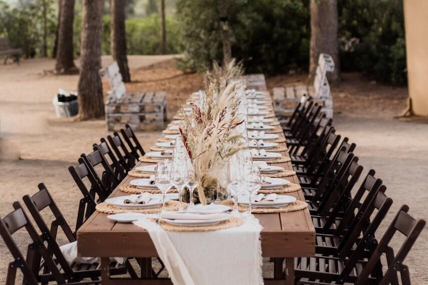 El Bosquet de Vilarnau, bosque encantado ideal para bodas bohemias en plena naturaleza.