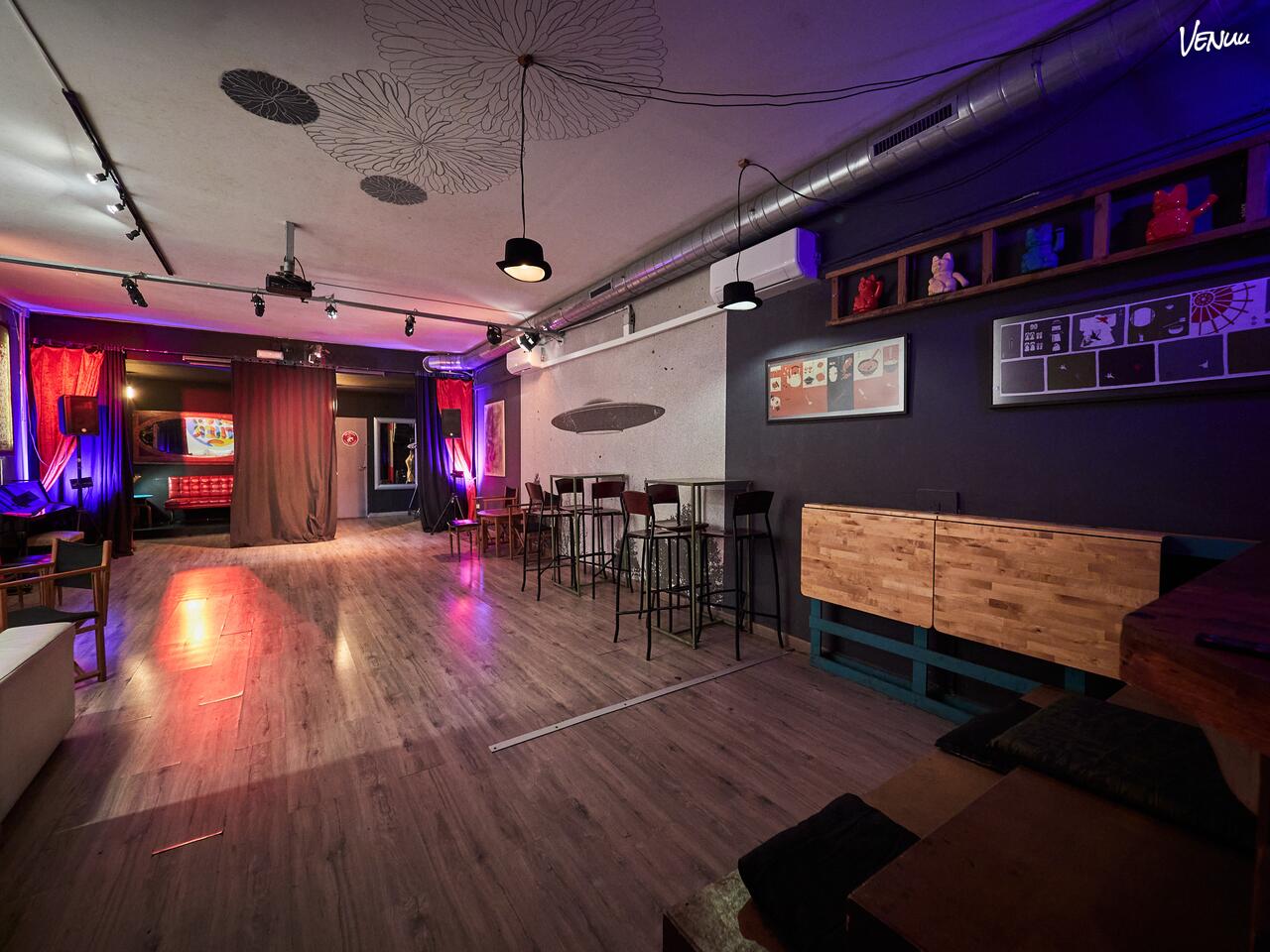 Espacio Céntrico y Acogedor, un local en Barcelona ideal para despedidas de soltera privadas y sin límites.