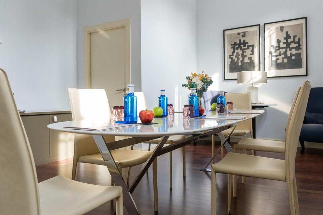 Hotel Sardinero Madrid Sala Meeting Room, sala elegante para reuniones con clase.