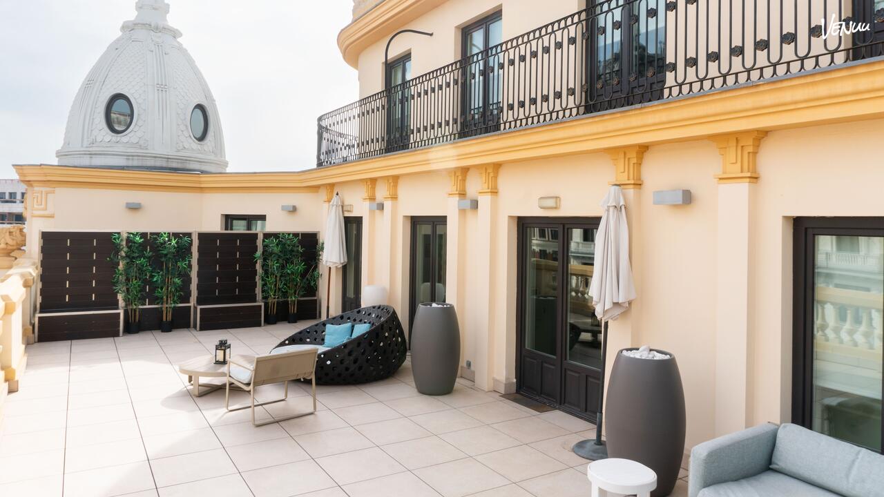 Hotel Sardinero Madrid – Terraza Grande – "Amplia terraza en pleno Madrid, ideal para comuniones familiares con vistas, buen servicio y cero estrés."