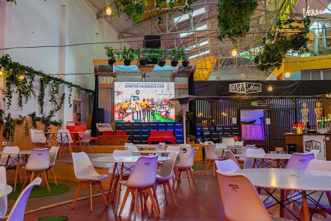  Espacio con alma marinera y ambiente distendido para eventos de empresa junto al mar.