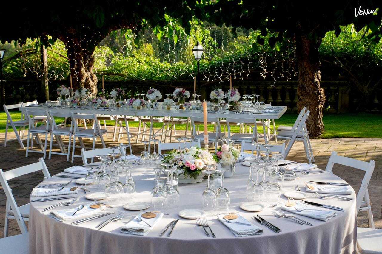 Masia Mas Coll - Jardín Pino, un rincón natural en Barcelona para bodas rodeadas de encanto.