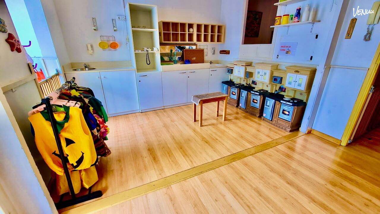 Petits Bailén, un local en Barcelona ideal para fiestas infantiles con juegos y actividades.