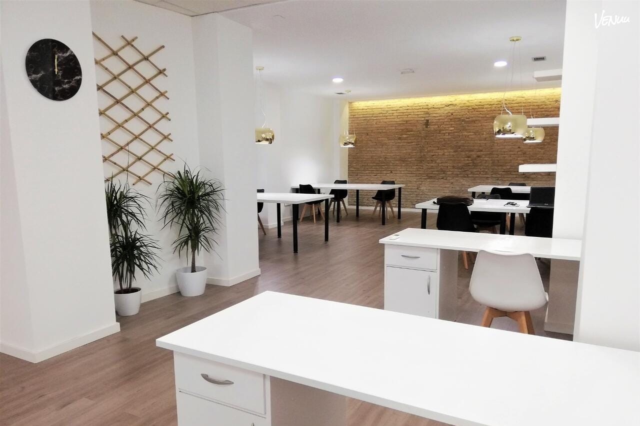  Russafa Meet, la sala de conferencias en Valencia donde la energía y la creatividad van de la mano.