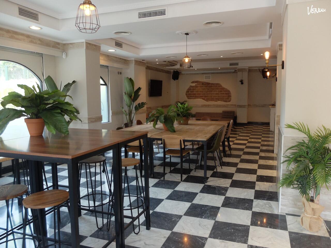 Txoko Retiro Gastroplan, un restaurante en Madrid sur perfecto para cumpleaños infantiles con buena comida.