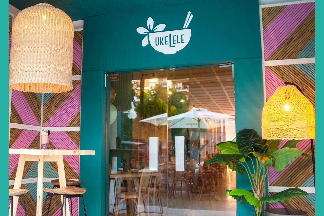 Ukelele Gastro Lounge, un restaurante en Valencia donde la cena de graduación empieza con estilo y acaba con copas.