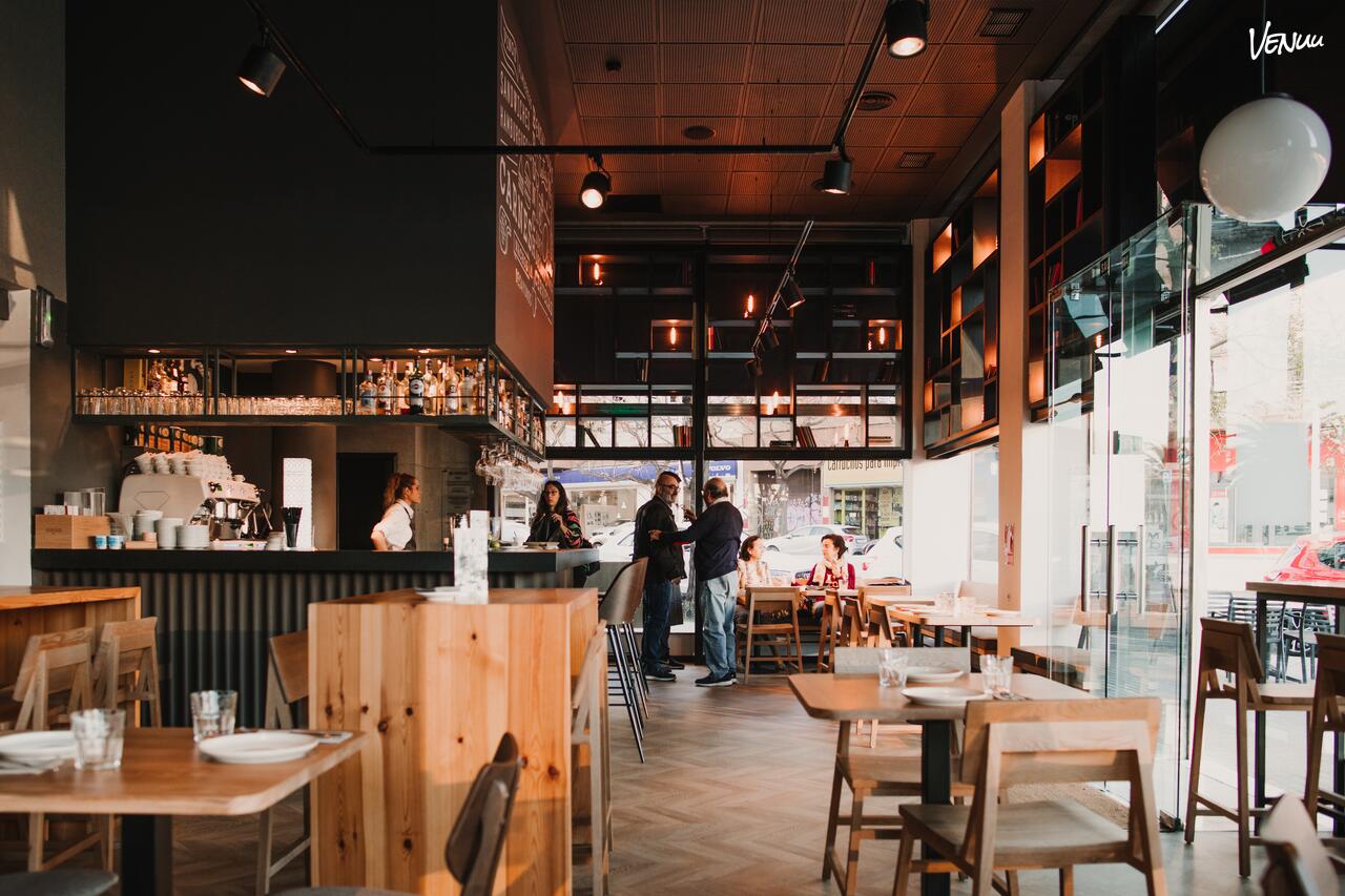 Bar Kramer, restaurante familiar con ambiente relajado para comuniones en Valencia.