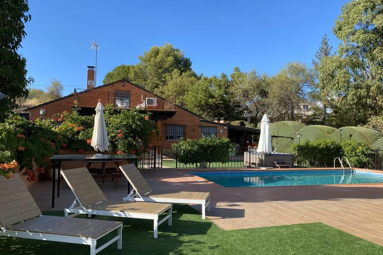 Fuente Cárdena Casa 1, casa rural con alojamiento para bodas íntimas con estilo en Madrid.