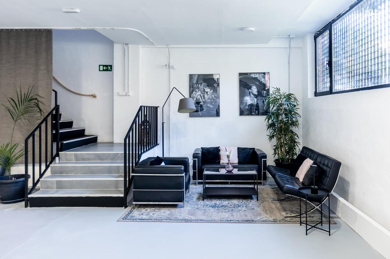 Mad Bunker, espacio secreto e íntimo para reuniones sociales discretas en Madrid.