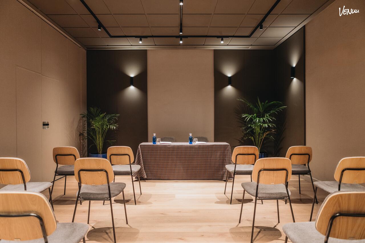 Salones Malcom and Barret, espacios elegantes y versátiles para eventos top en Valencia.