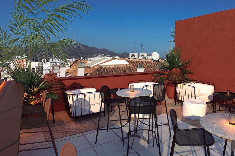  Terraza Quizás en Málaga, restaurante relajado y con encanto ideal para Nochevieja con amigos y buen rollo.
