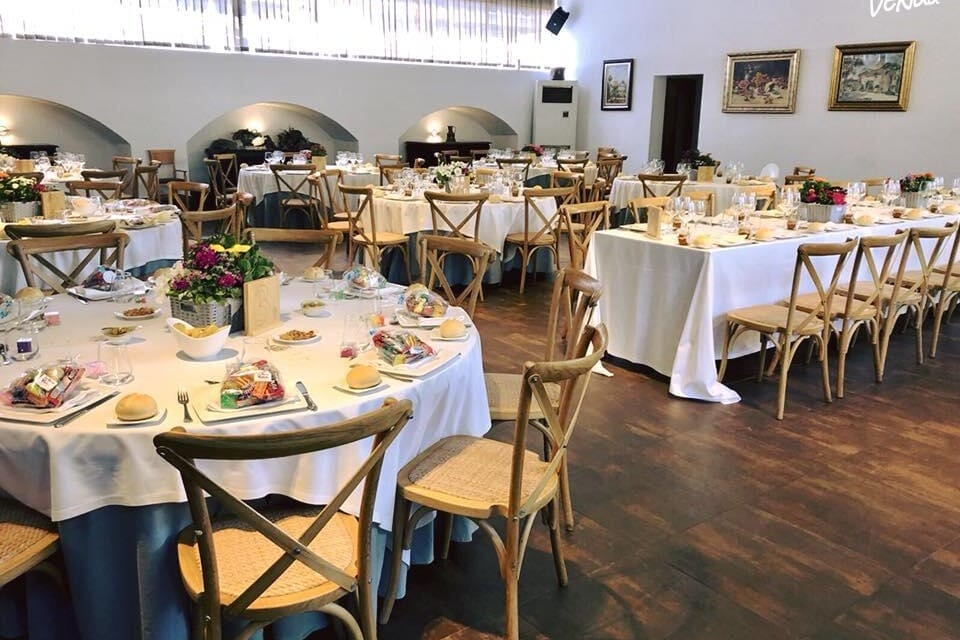 Salón Fondillón, salón elegante con aire señorial ideal para bodas y celebraciones en Valencia.