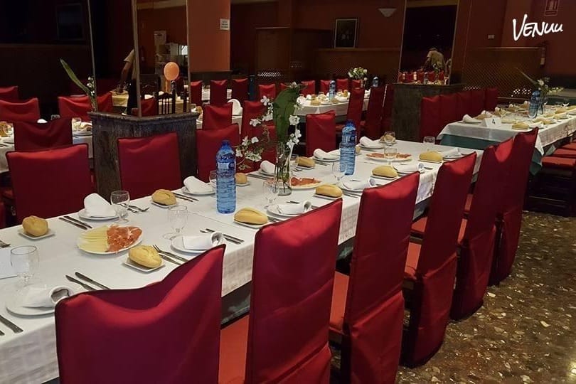 Restaurante con alma de hogar, donde las celebraciones saben a cocina auténtica.