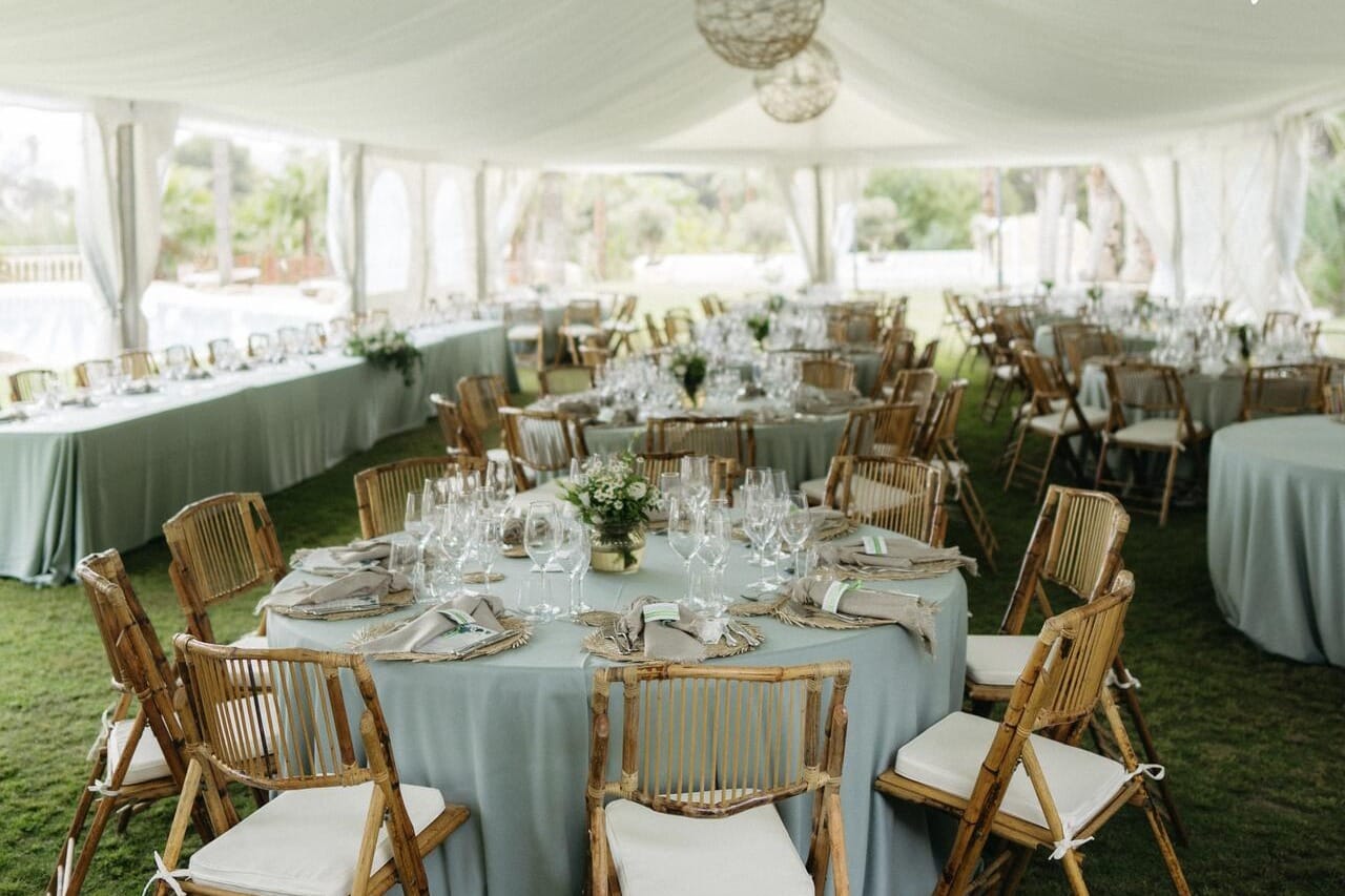 Finca Les Palmeres, espacio exótico cerca de la costa para bodas pequeñas con sabor a verano.