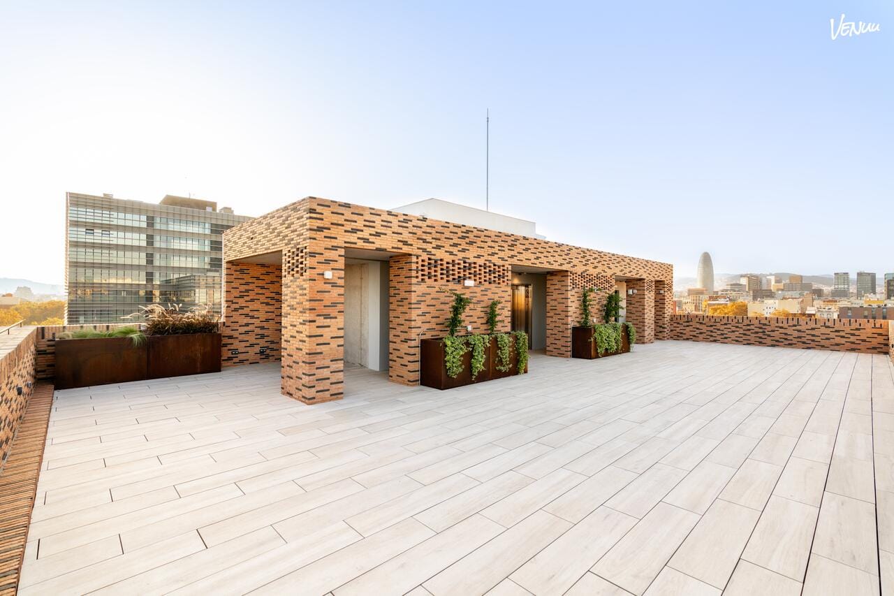  La Fábrica Co. Rooftop Terrace 6th, terraza en azotea en Barcelona para eventos.
