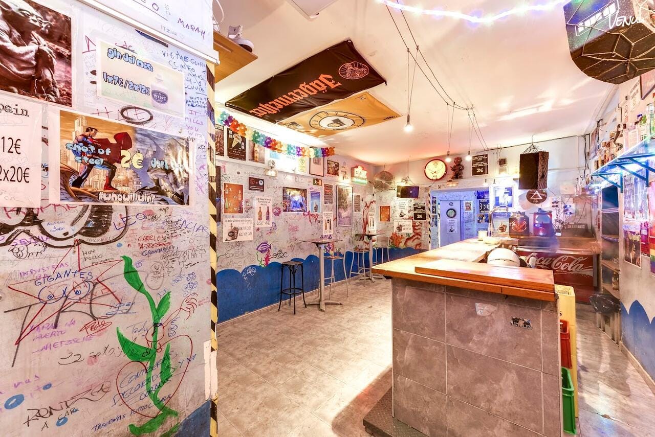 Ocean Rock Bar Madrid local con música para fiestas privadas.