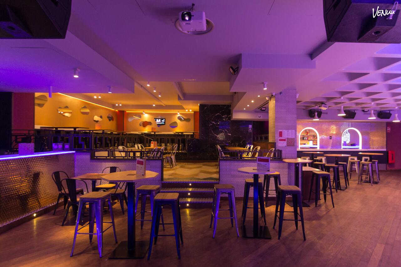 D9 Aribau Sala Up preparada para fiesta privada en Barcelona.