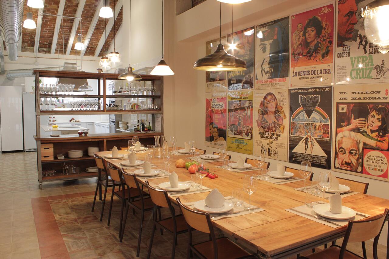 Loleo, restaurante moderno para cenas de fin de año y celebraciones especiales.