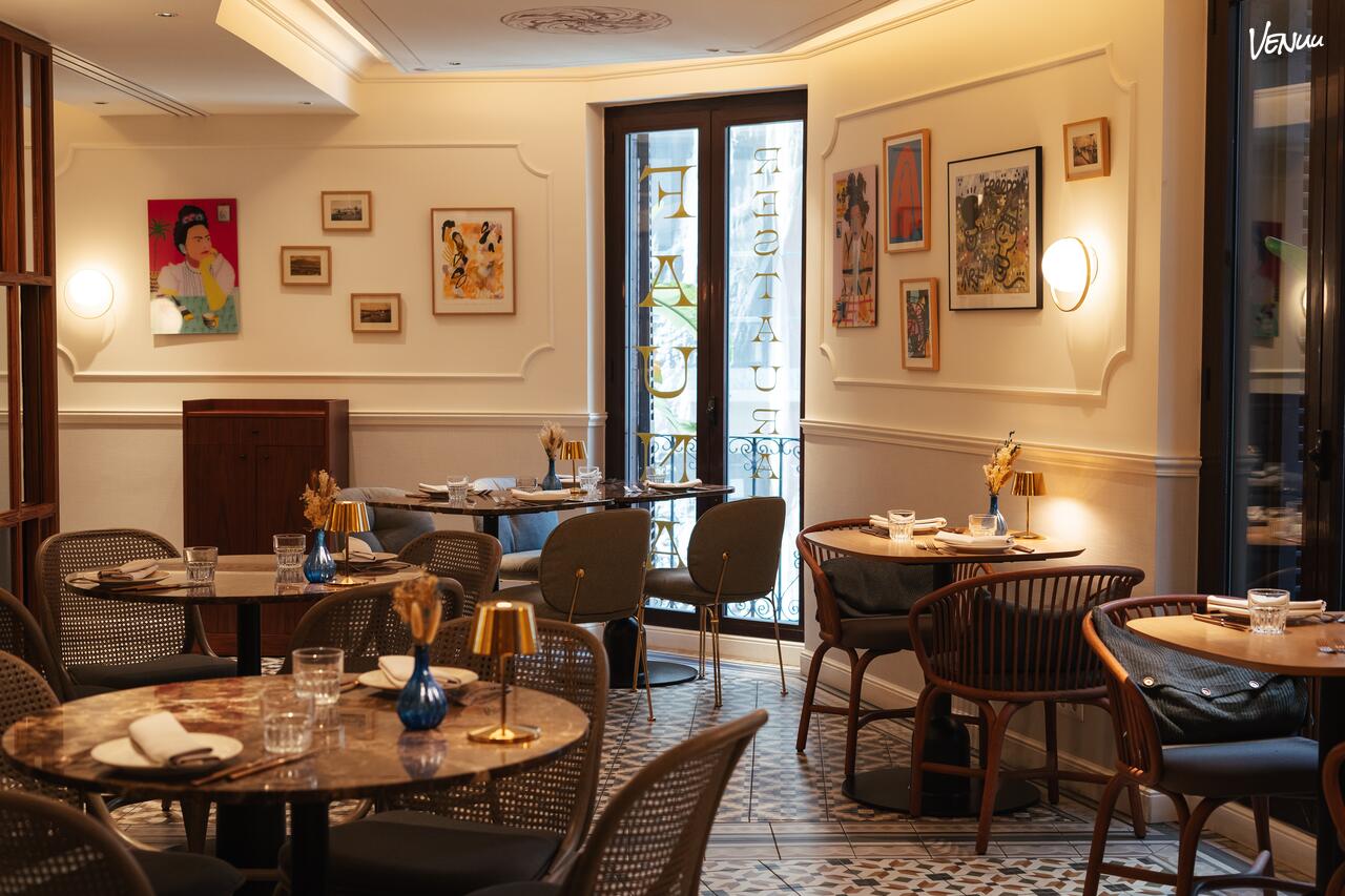 Comedor privado para celebraciones familiares en Barcelona.