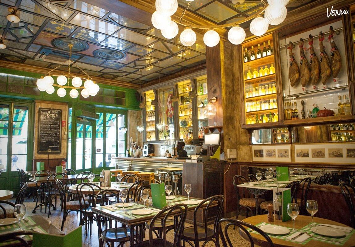 Casa Delfín, restaurante histórico con cocina catalana y espacio privado para eventos en el Born.
