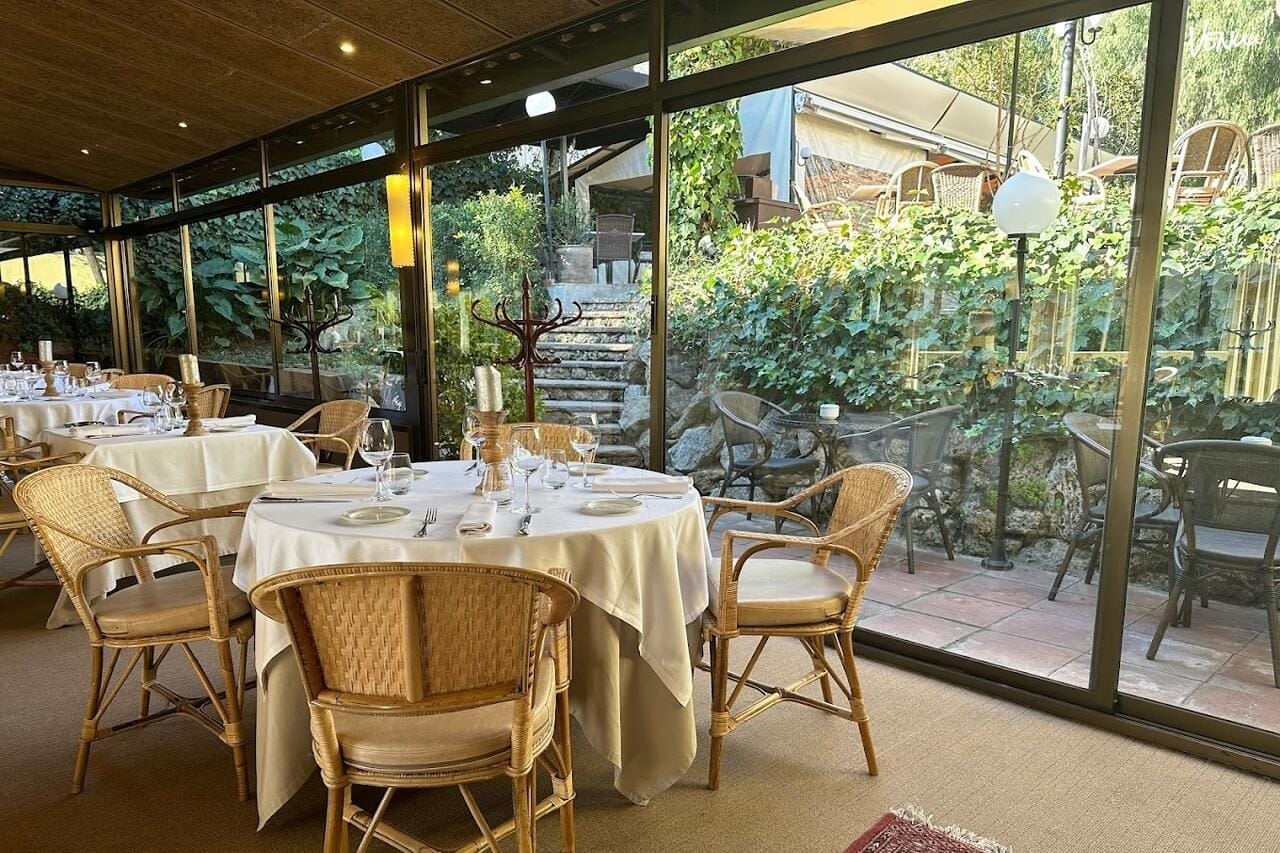 El Trapio Restaurante, restaurante modernista con terraza ajardinada para eventos en Barcelona.