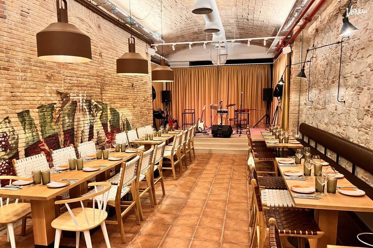 Restaurante Poca-Solta, restaurante original con sala privada para cumpleaños y eventos en Barcelona.