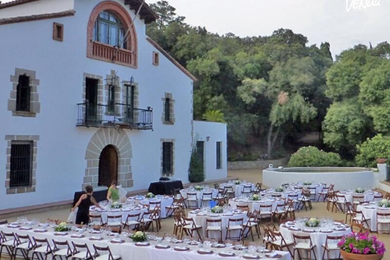 Sant Pere de Clarà, masía histórica rodeada de naturaleza para celebrar bodas cerca de Barcelona.