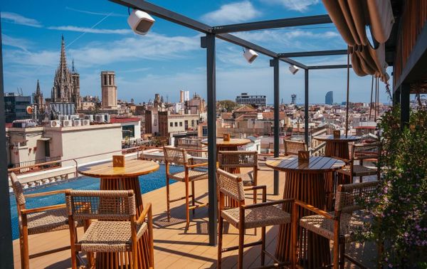 Las 12 mejores terrazas en Barcelona para celebrar tu cumpleaños a lo grande