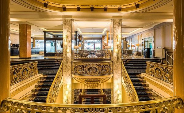 Los 9 mejores hoteles con salas de reuniones en Barcelona donde hasta las excusas para salir antes suenan profesionales