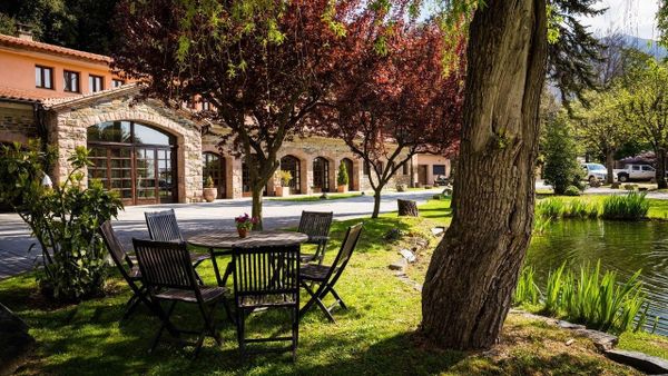 14 jardines en Barcelona para eventos donde la única regla es disfrutar