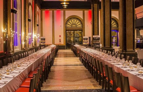 Los 15 mejores lugares para celebrar una fiesta de aniversario en Barcelona