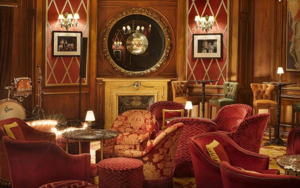 ¿Dónde celebrar un 50 cumpleaños en Barcelona? 12 sitios originales para festejarlo a lo grande