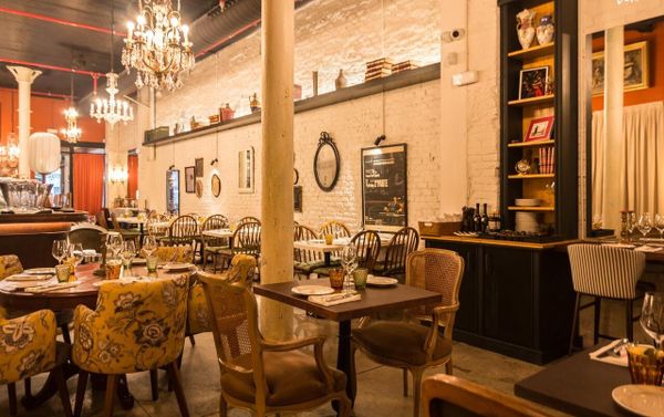 10 Restaurantes para grupos en Barcelona que son perfectos para cumpleaños de adultos