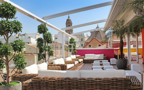 Bodas con buen sabor y buen precio: 6 Restaurantes baratos en Málaga para bodas con alegría