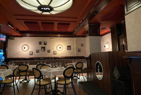 8 Restaurantes para cena de navidad en Madrid que huelen a fiesta y saben a hogar