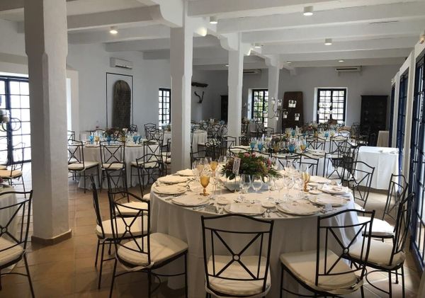 9 Salones baratos en Sevilla para fiestas que cuestan poco y valen mucho