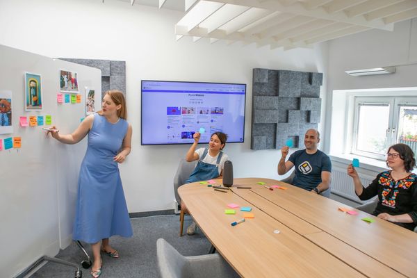 Ideas de actividades divertidas de team building